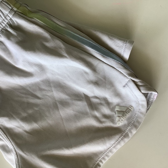 Adidas Short Training Pants - Picture 3 of 3